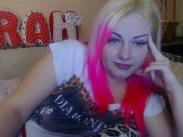 Live sex webcam photo for melek-7250 #272136343