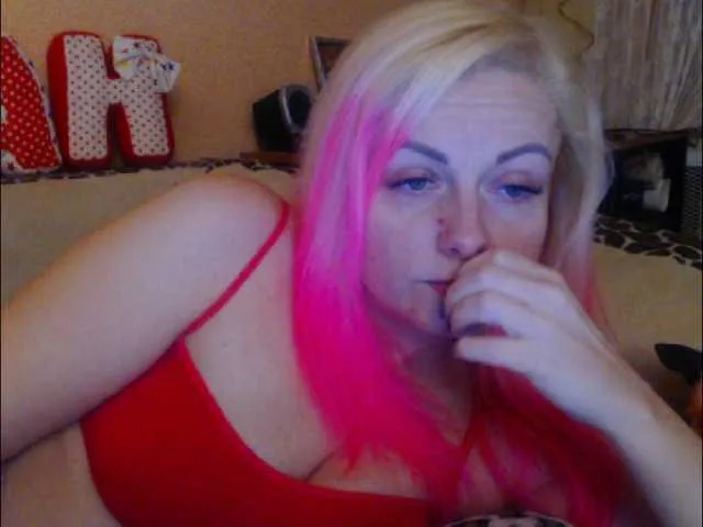Live sex webcam photo for melek-7250 #272193329