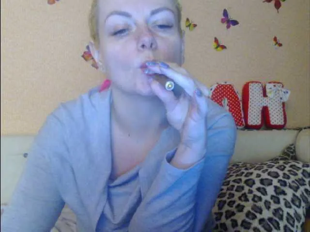 Live sex webcam photo for melek-7250 #272230181