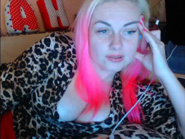 Live sex webcam photo for melek-7250 #272924864
