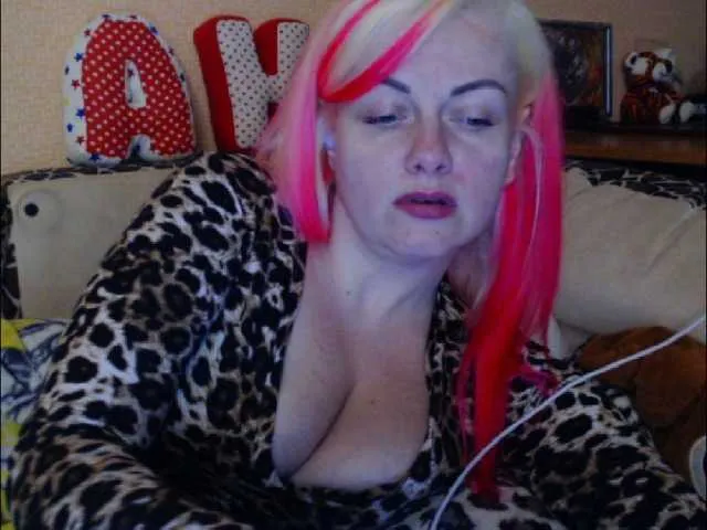 Live sex webcam photo for melek-7250 #272985322