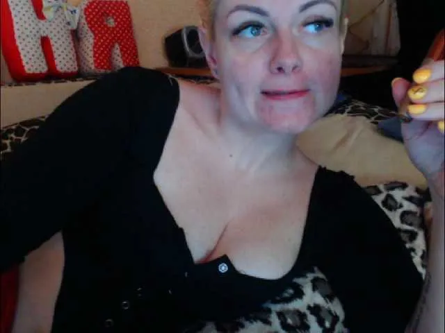 Live sex webcam photo for melek-7250 #273101611