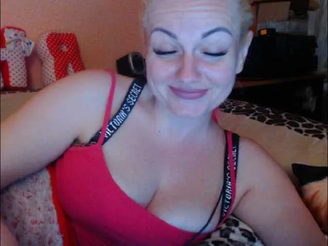Live sex webcam photo for melek-7250 #273529466