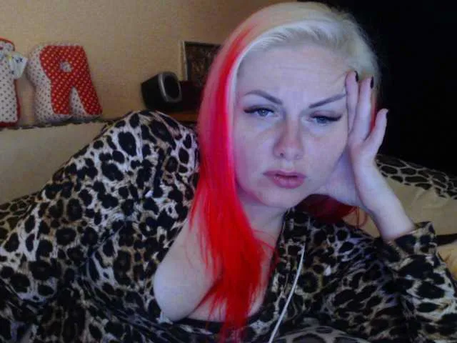 Live sex webcam photo for melek-7250 #273576380