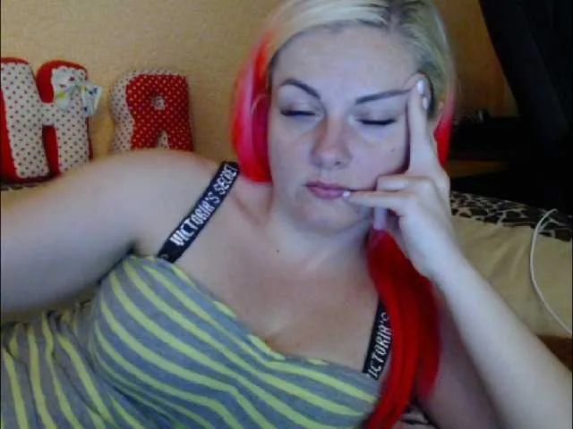 Live sex webcam photo for melek-7250 #273788399