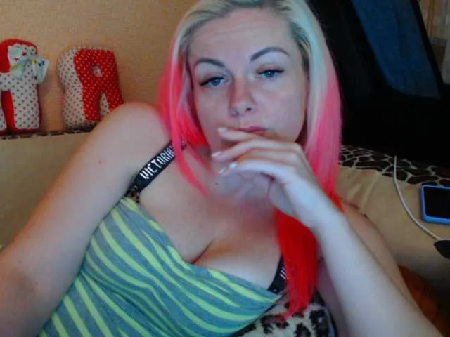 Live sex webcam photo for melek-7250 #273830229