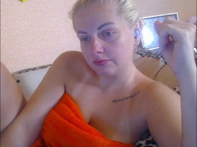 Live sex webcam photo for melek-7250 #274543372