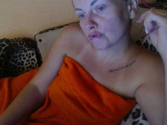 Live sex webcam photo for melek-7250 #274650116