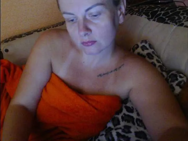 Live sex webcam photo for melek-7250 #274661478