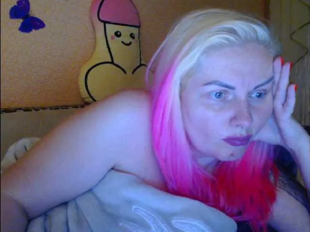 Live sex webcam photo for melek-7250 #275510528