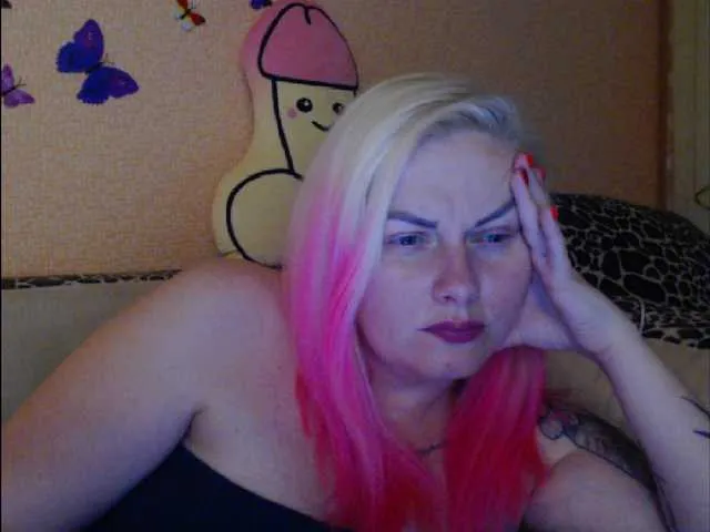 Live sex webcam photo for melek-7250 #275538225