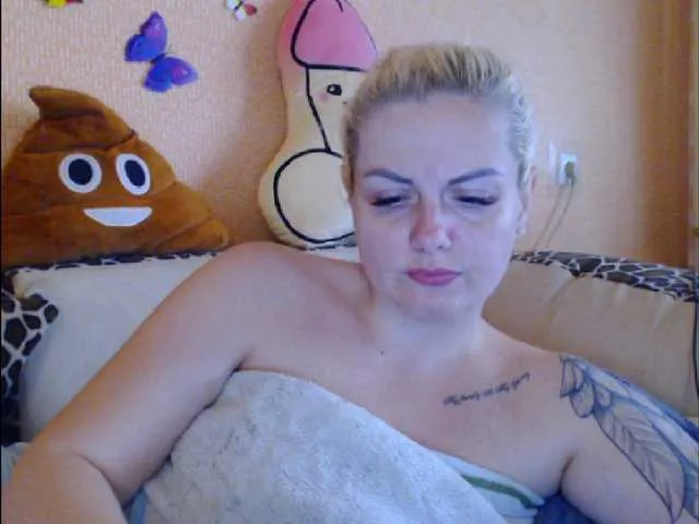 Live sex webcam photo for melek-7250 #275654907
