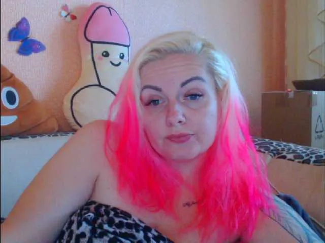 Live sex webcam photo for melek-7250 #275932180