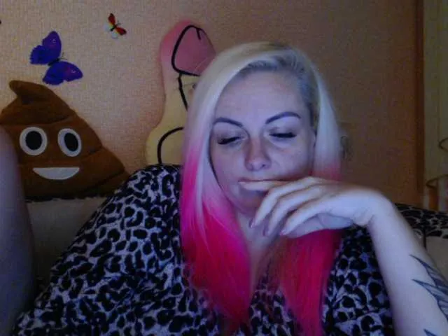 Live sex webcam photo for melek-7250 #276343592