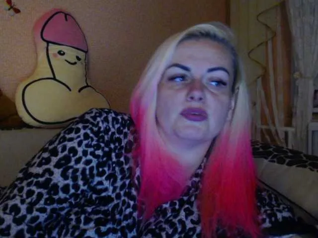 Live sex webcam photo for melek-7250 #276370639