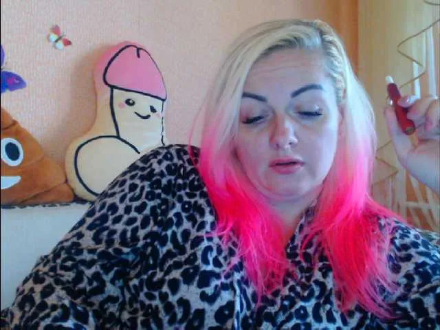 Live sex webcam photo for melek-7250 #276383580