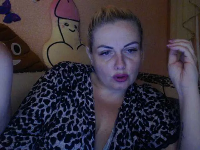 Live sex webcam photo for melek-7250 #276418532