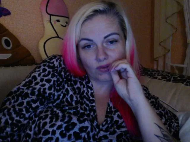 Live sex webcam photo for melek-7250 #276449439