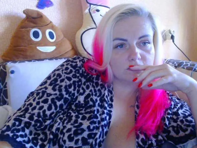 Live sex webcam photo for melek-7250 #276468987