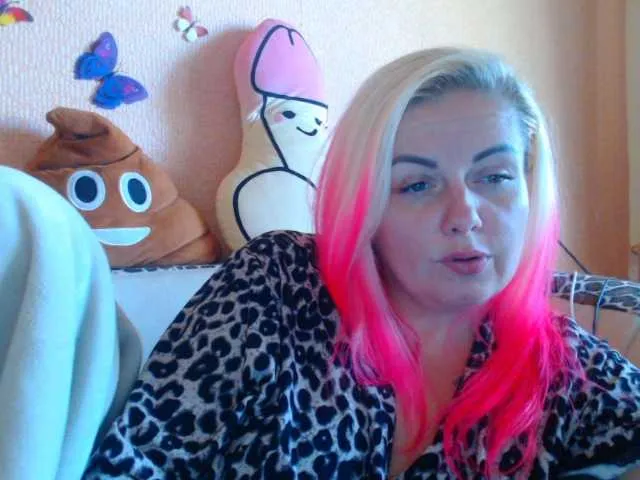 Live sex webcam photo for melek-7250 #276474246