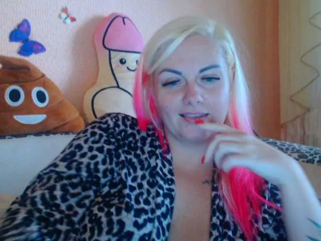 Live sex webcam photo for melek-7250 #276506427