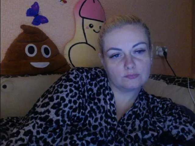 Live sex webcam photo for melek-7250 #276588298