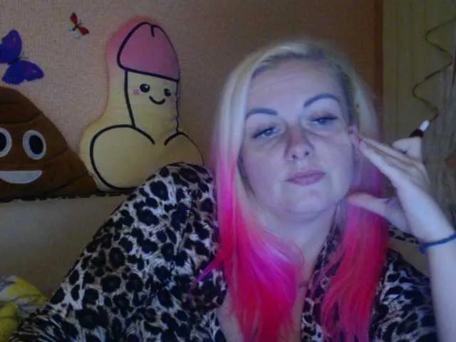 Live sex webcam photo for melek-7250 #276600589