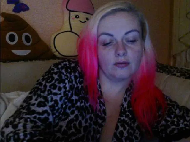 Live sex webcam photo for melek-7250 #276650482
