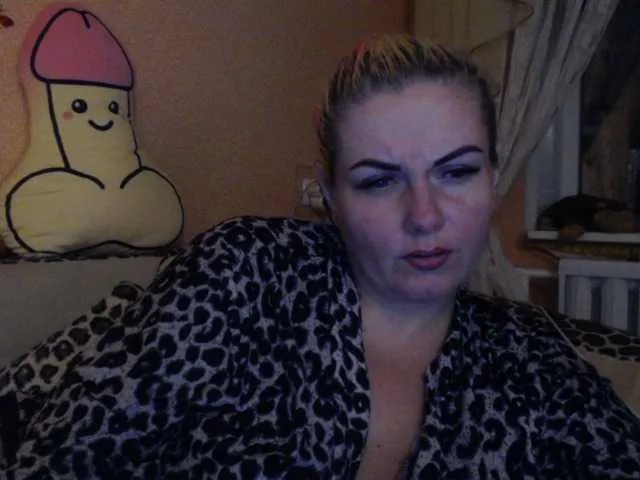 Live sex webcam photo for melek-7250 #276729116