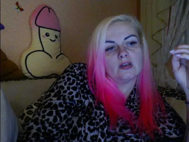 Live sex webcam photo for melek-7250 #276804045