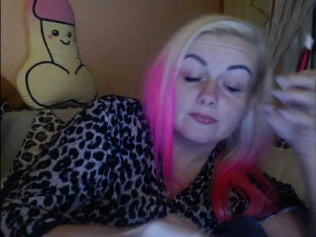Live sex webcam photo for melek-7250 #276821015