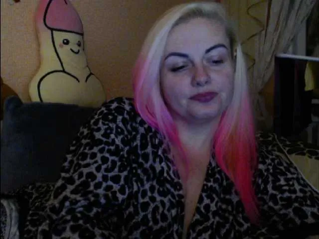 Live sex webcam photo for melek-7250 #276847671