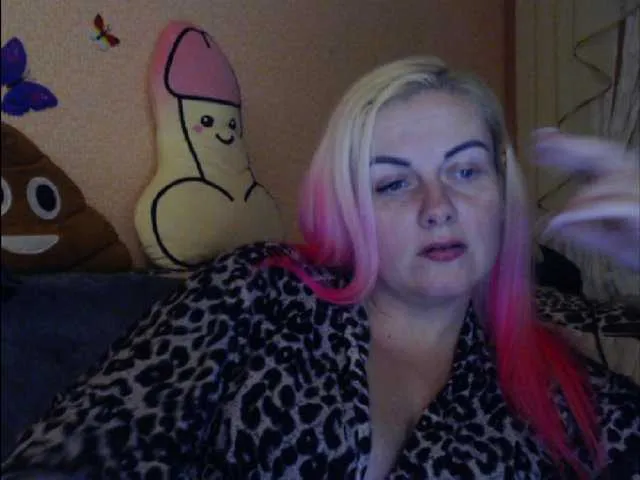 Live sex webcam photo for melek-7250 #276862164