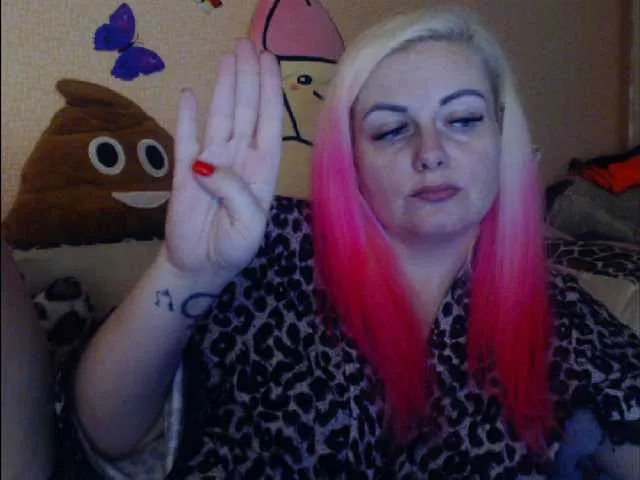 Live sex webcam photo for melek-7250 #277027418