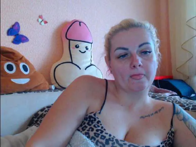 Live sex webcam photo for melek-7250 #277077024
