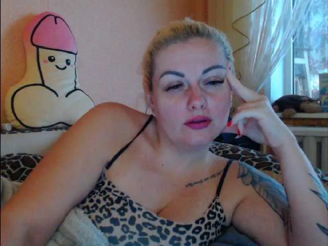 Live sex webcam photo for melek-7250 #277082708