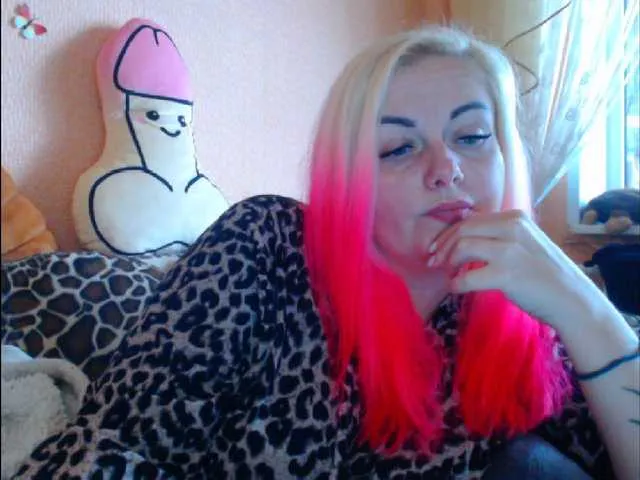 Live sex webcam photo for melek-7250 #277194255