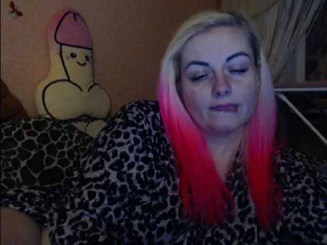 Live sex webcam photo for melek-7250 #277288117