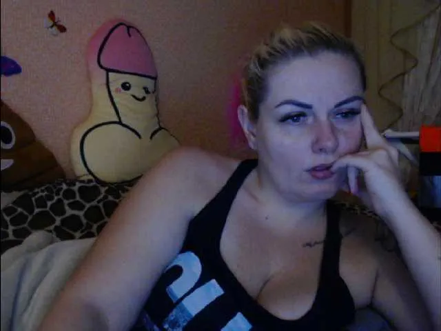 Live sex webcam photo for melek-7250 #277349882