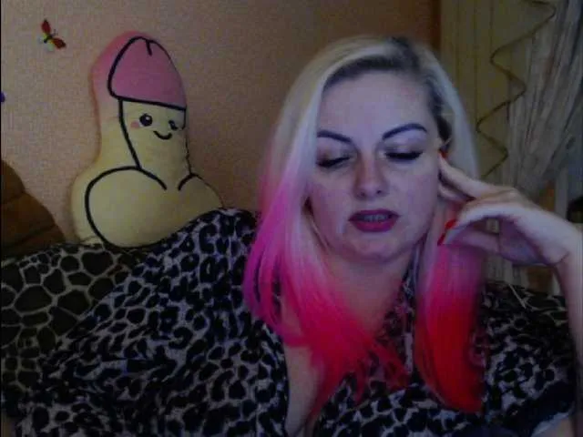 Live sex webcam photo for melek-7250 #277354377