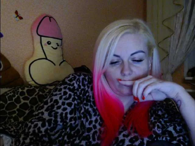 Live sex webcam photo for melek-7250 #277391485