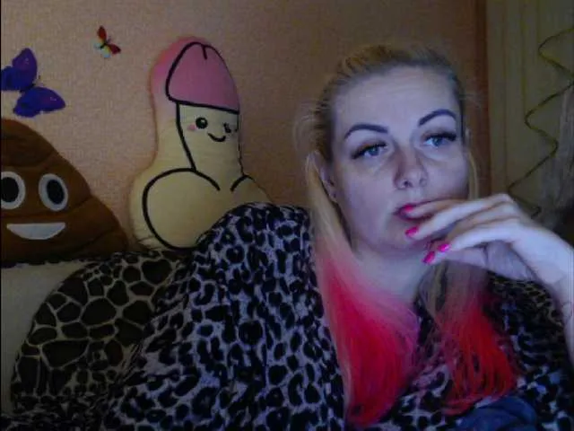 Live sex webcam photo for melek-7250 #277512757