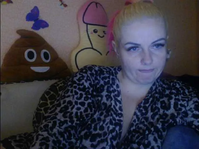 Live sex webcam photo for melek-7250 #277552214