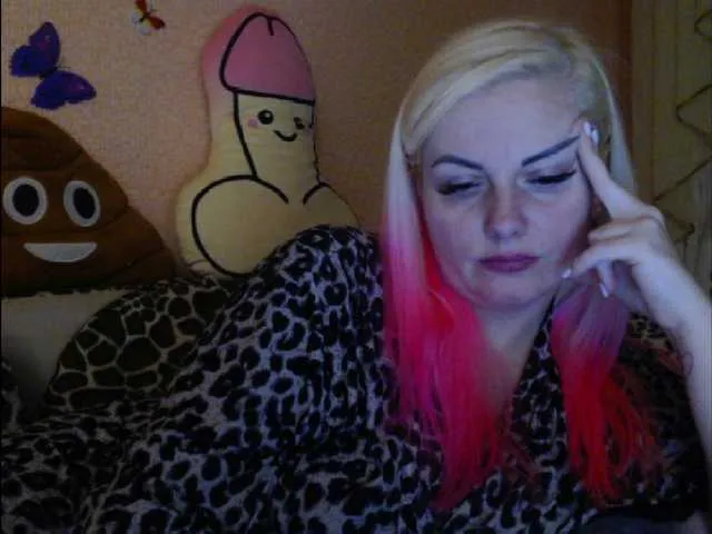 Live sex webcam photo for melek-7250 #277563915