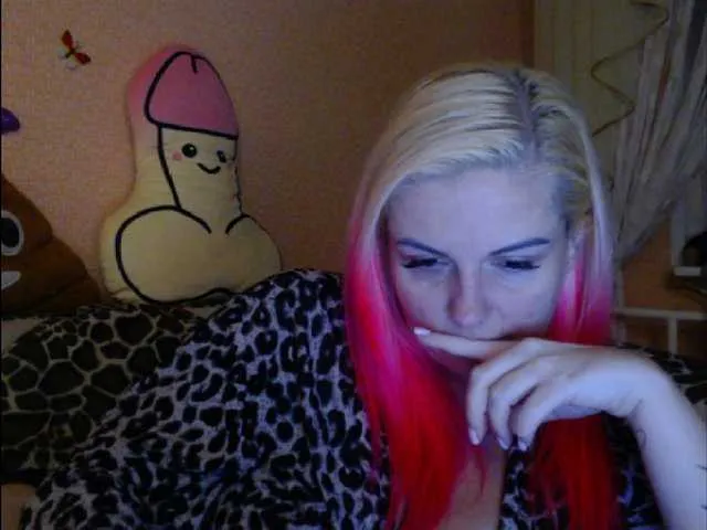Live sex webcam photo for melek-7250 #277627642
