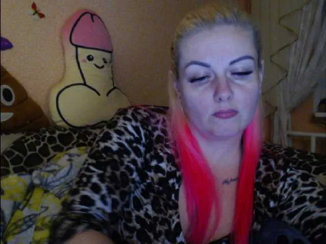Live sex webcam photo for melek-7250 #277641332