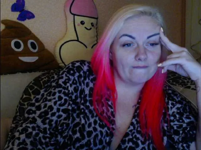 Live sex webcam photo for melek-7250 #277787547
