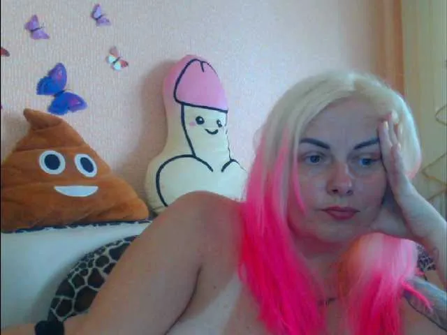 Live sex webcam photo for melek-7250 #285647337