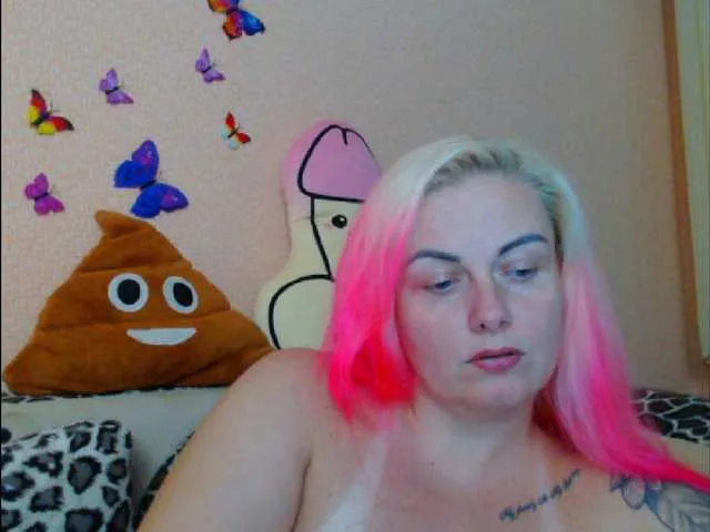 Live sex webcam photo for melek-7250 #289356282
