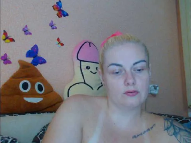 Live sex webcam photo for melek-7250 #289977272